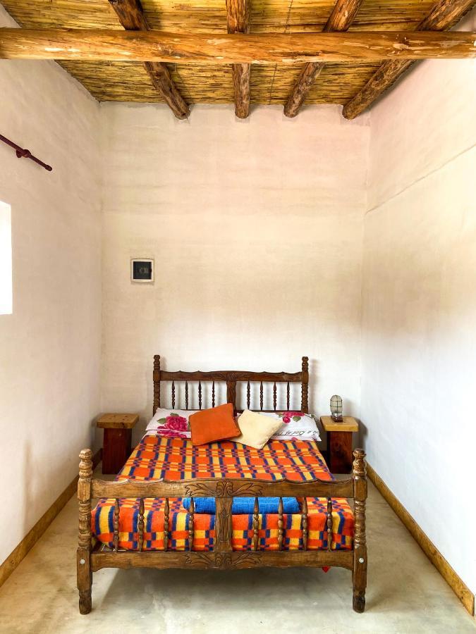 Arbol Tilcara Albergue Exterior foto